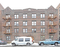 4180 Frame Pl in Flushing, NY - Building Photo - Building Photo