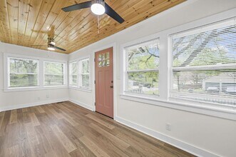 441 Oak Dr in Hapeville, GA - Building Photo - Building Photo