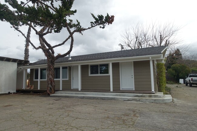 26581 Purissima Rd in Los Altos Hills, CA - Building Photo - Building Photo