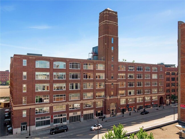 property at 700 N Washington Ave