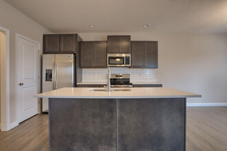 Summer Sage Condos in Champaign, IL - Building Photo - Building Photo