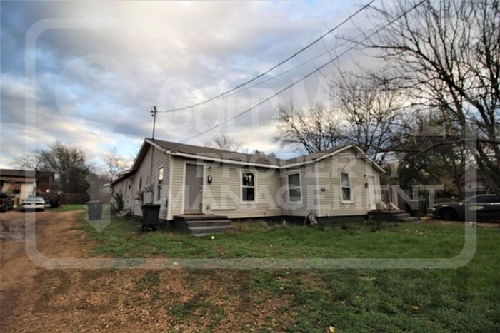 711 W Avenue B in Killeen, TX - Building Photo