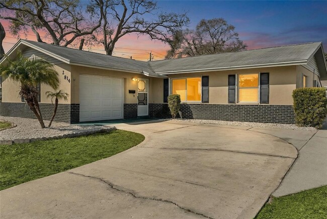 2814 20th Ave Dr W in Bradenton, FL - Building Photo - Building Photo