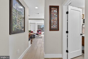 919 12th St NE in Washington, DC - Building Photo