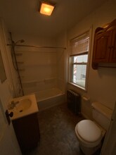 163 Frothingham Ave in Jeannette, PA - Building Photo - Building Photo