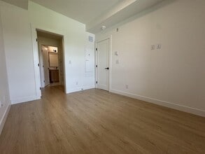 19953-19976 76 Ave in Langley, BC - Building Photo - Building Photo