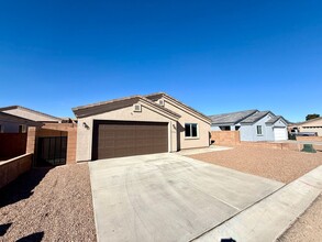 776 Vista Grande Dr in Kingman, AZ - Building Photo - Building Photo