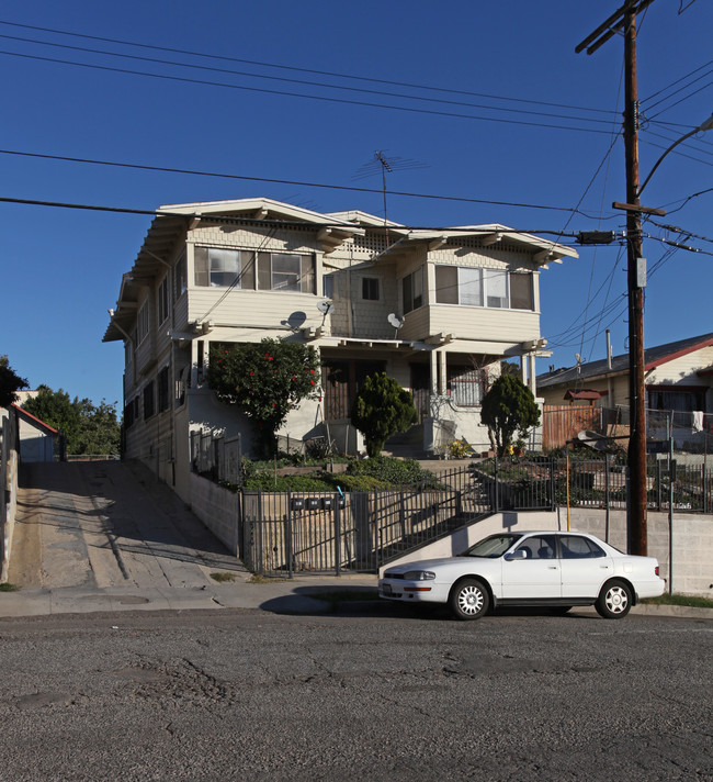 615-617 Boylston St in Los Angeles, CA - Foto de edificio - Building Photo