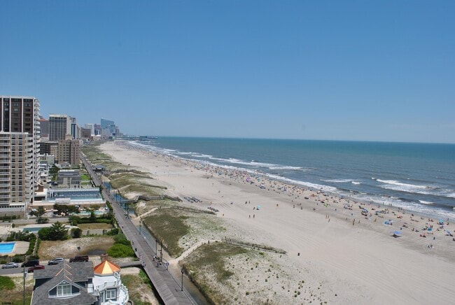 4800 Boardwalk in Ventnor City, NJ - Building Photo - Building Photo