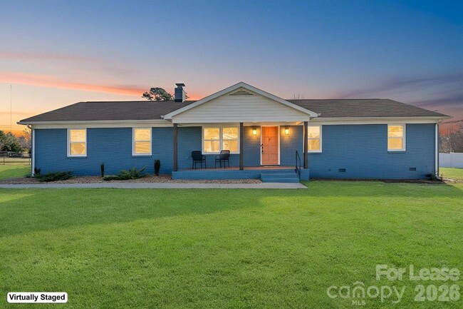 16808 Knoxwood Dr in Huntersville, NC - Building Photo - Building Photo