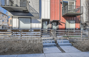 1051 Chase St in Lakewood, CO - Building Photo - Building Photo
