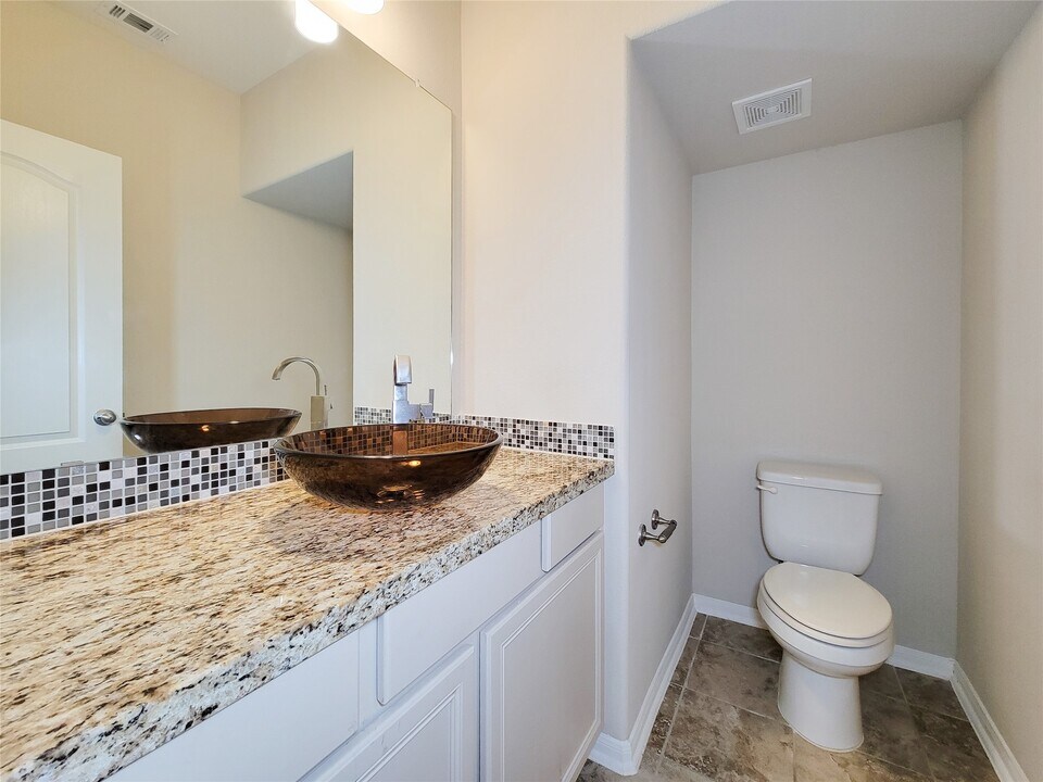 2611 Yaletzi Ln in League City, TX - Building Photo