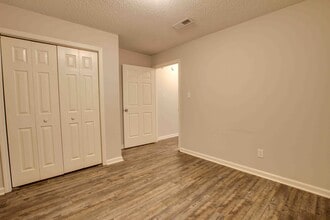 403 Rooks St NW in Hartselle, AL - Building Photo - Building Photo