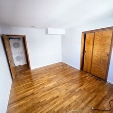 109 Rockwell St, Unit 2 in Harrison, NY - Foto de edificio - Building Photo