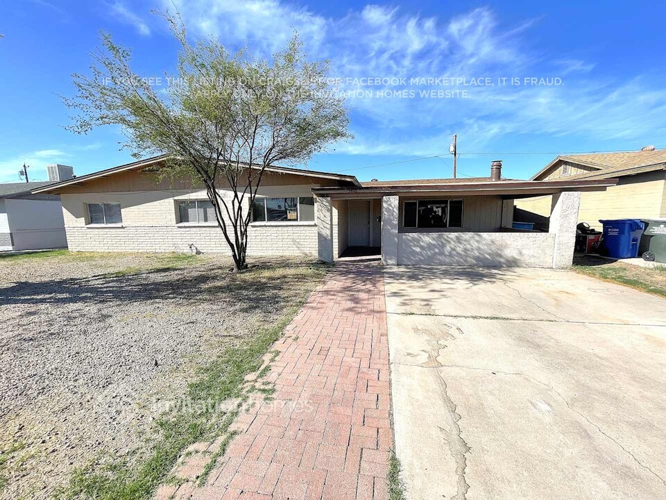 3416 W Poinsettia Dr in Phoenix, AZ - Foto de edificio