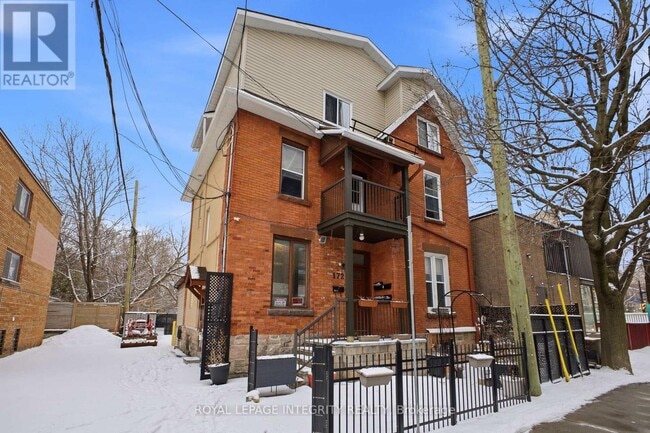 property at 172 Cobourg St