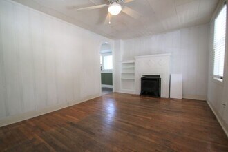 2012 Sanguinet St in Fort Worth, TX - Building Photo - Building Photo