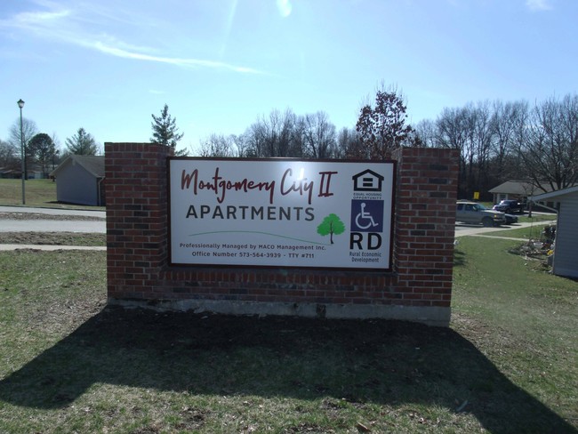 Montgomery City II Apartments in Montgomery City, MO - Building Photo - Other