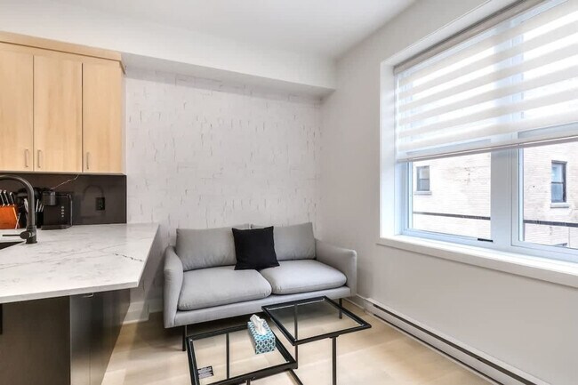 2080 Av. Lincoln