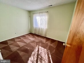 21 Alexander Ct in Voorhees Township, NJ - Building Photo - Building Photo