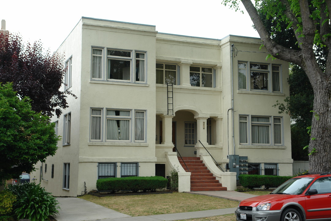 2814 College Ave in Berkeley, CA - Building Photo