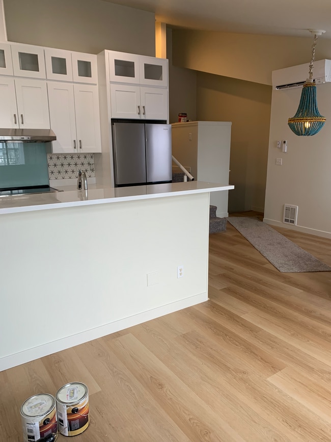 716 N. State St., Unit 716 in Bellingham, WA - Building Photo - Building Photo