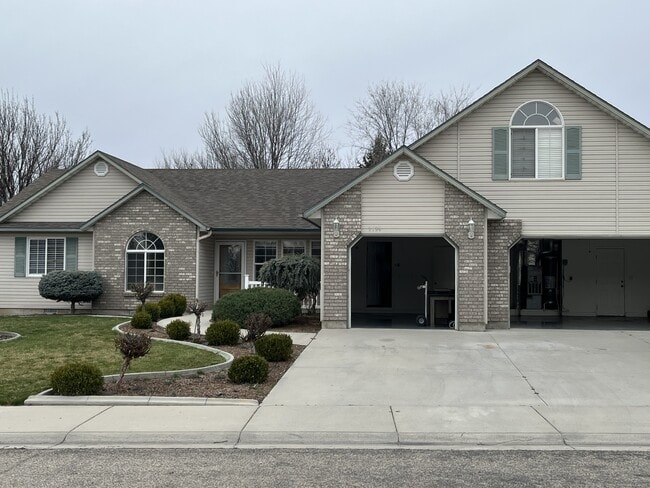 property at 2134 E Dworshak Dr