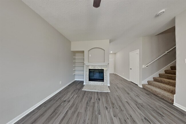 19415 Juniper Vale Cir in Houston, TX - Building Photo - Building Photo