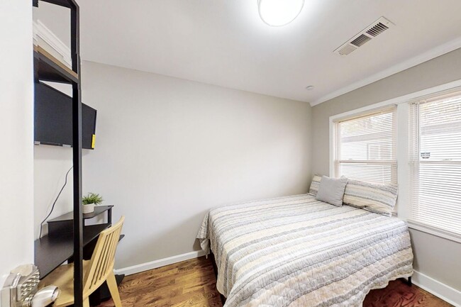 1447 Akridge St NW in Atlanta, GA - Building Photo - Building Photo