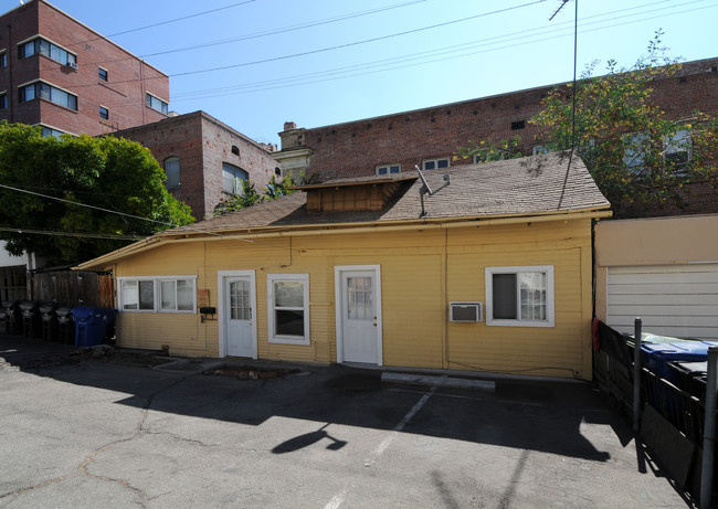 1732 N Wilton P in Los Angeles, CA - Building Photo - Building Photo