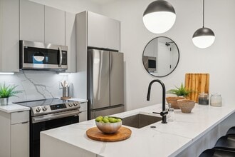 The Dash in Philadelphia, PA - Building Photo - Building Photo