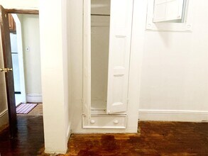 70 Weirfield St in Brooklyn, NY - Building Photo - Building Photo