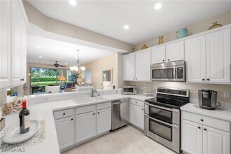 9128 Michael Cir in Naples, FL - Building Photo - Building Photo