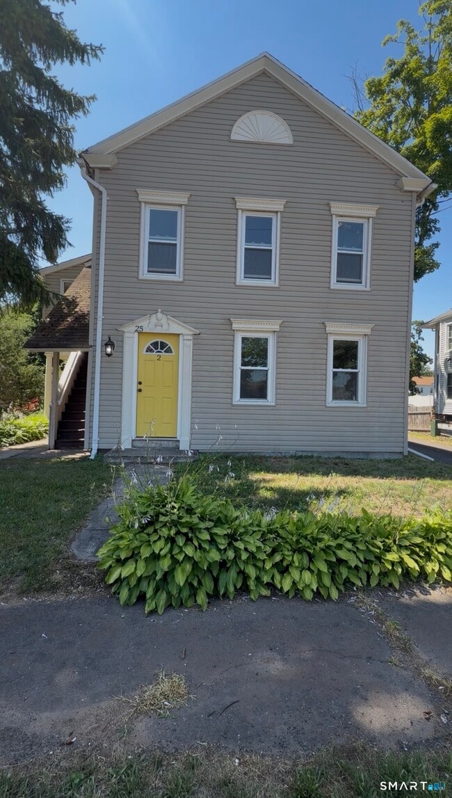 property at 25 Chapel St