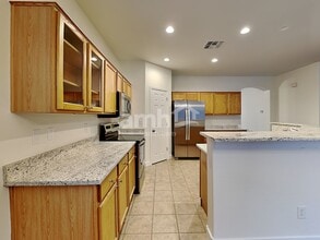 5602 W Darrel Rd in Phoenix, AZ - Building Photo - Building Photo