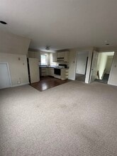 376 Union Ave in Laconia, NH - Building Photo - Building Photo
