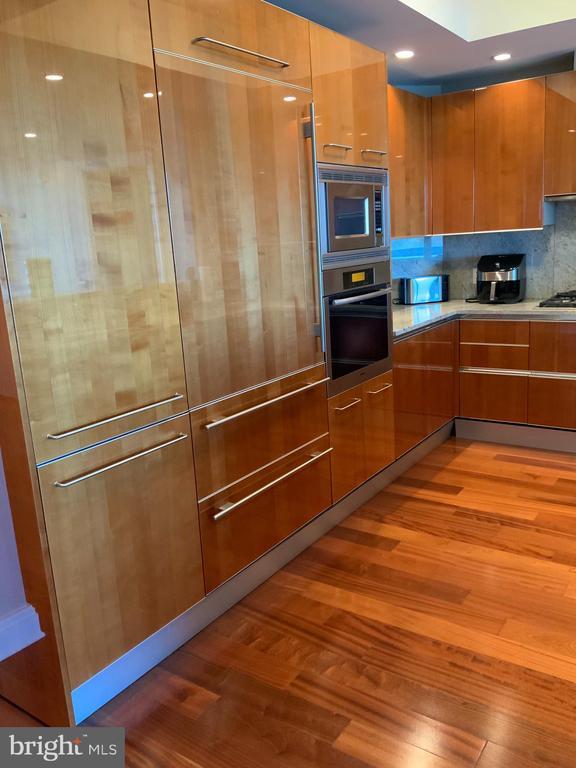 1881 N Nash St in Arlington, VA - Building Photo - Building Photo