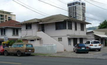 2310 Fern St in Honolulu, HI - Building Photo - Building Photo