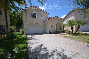 784 NW 126th Ave in Coral Springs, FL - Building Photo