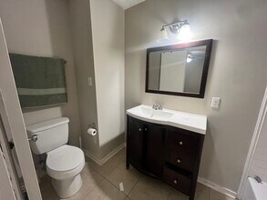 520 Lorenz Blvd, Unit C in Jackson, MS - Foto de edificio - Building Photo