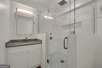 137 Hillcrest Dr SE in Austell, GA - Building Photo - Building Photo