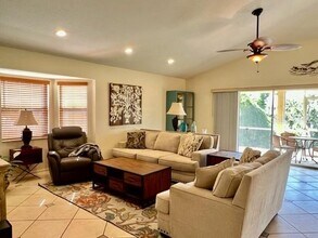 3855 Cape Cole Blvd in Punta Gorda, FL - Building Photo - Building Photo