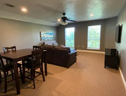 476 Terri Ln, Unit 1