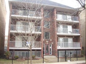 6719 S Cornell Ave Apartamentos