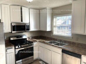 1069 Meadow Glen Cir in Fairburn, GA - Building Photo - Building Photo