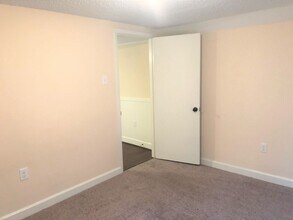 1207 Maple St in Goldsboro, NC - Building Photo - Building Photo