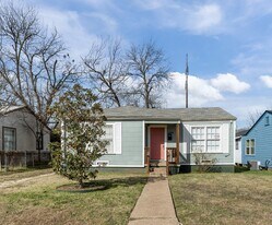2609 Herring Ave in Waco, TX - Building Photo