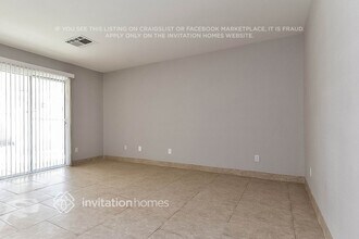 3401 Vista Springs Way in North Las Vegas, NV - Building Photo - Building Photo