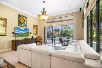 3483 Collonade Dr in Wellington, FL - Building Photo - Building Photo