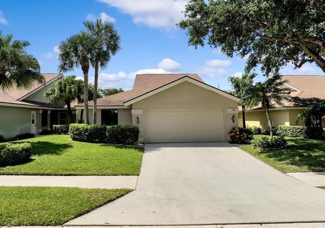 118 Ridge Rd in Jupiter, FL - Building Photo - Building Photo